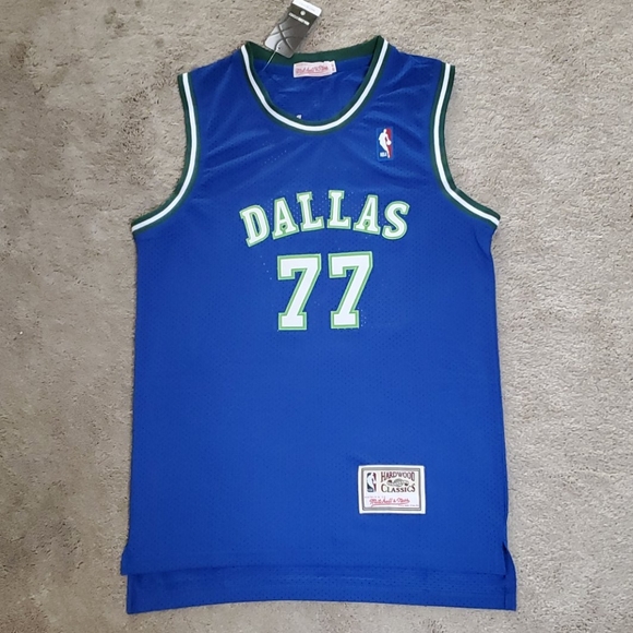 luka throwback jersey